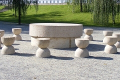 Brancusi-sculptural-ensamble-at-Targu-Jiu-Romania-trip-1-1280x640